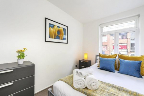 Finsbury Park Station Apartment! (A)